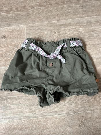 Short kaki obaibi 18 mois