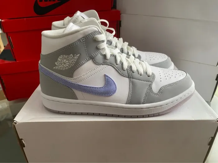 Jordan 1 mid wmns wolf grey - photo numéro 5