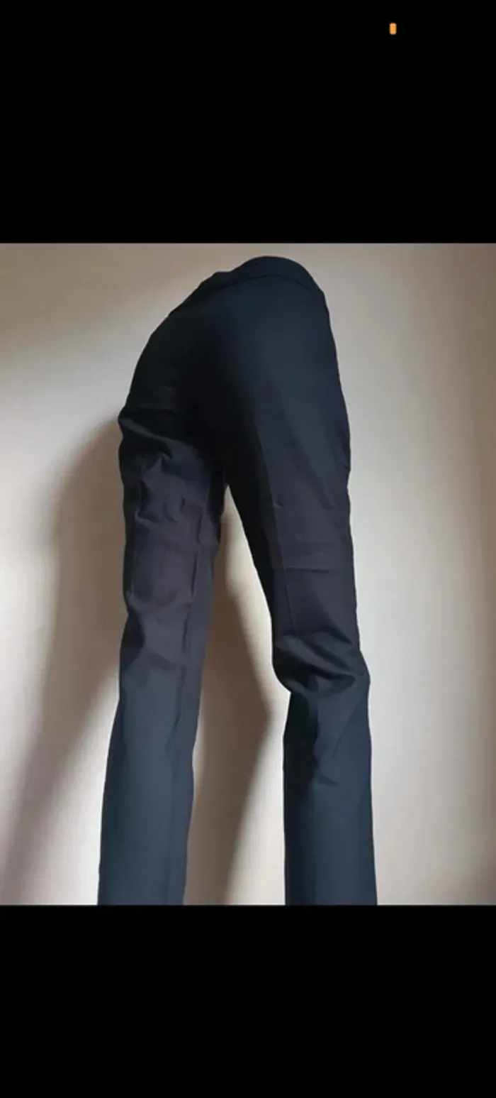 Max Mara "Pantalon pince bleu marine" t. 36 - photo numéro 6