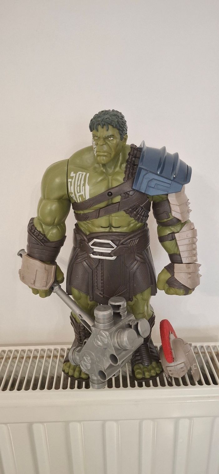 Figurine Marvel Hulk Gladiator 30 cm (parlante + marteau) - photo numéro 5