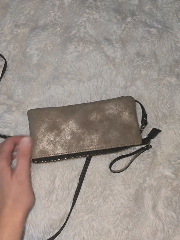 Pochette dorée noire PB - photo numéro 7