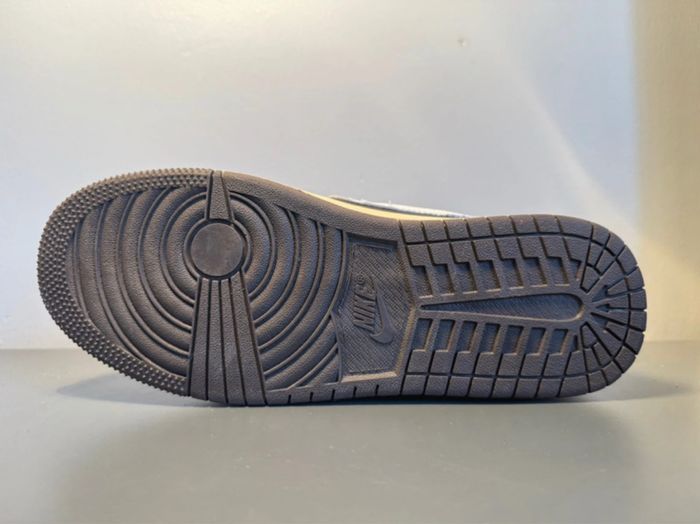 Air Jordan 1 Retro Low Travis Scott - photo numéro 4