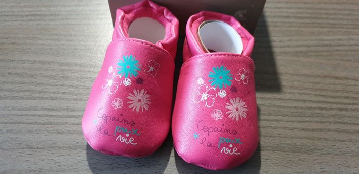 Chaussons taille 15/16 (3/6mois) - photo numéro 3