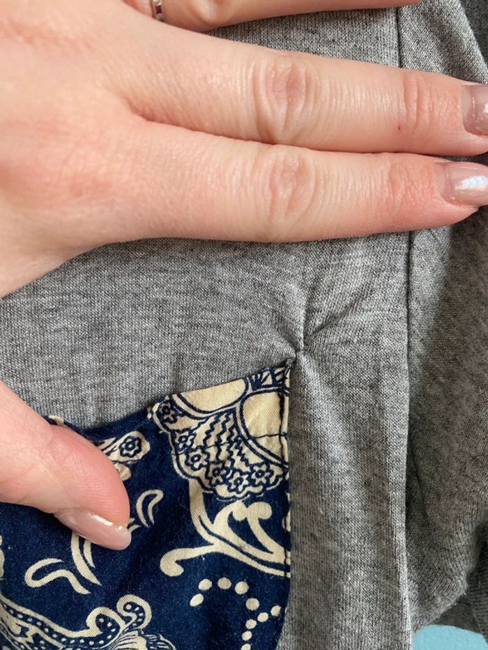 T-shirt miss rose avec petite poche - photo numéro 3