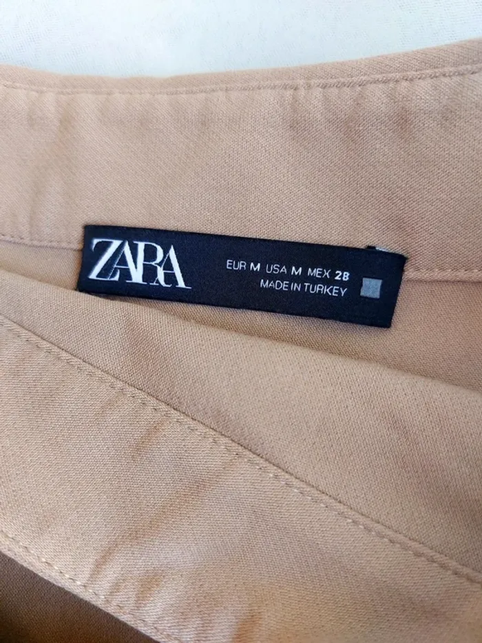 Jupe Zara – M – Crème – État : Excellent - photo numéro 5