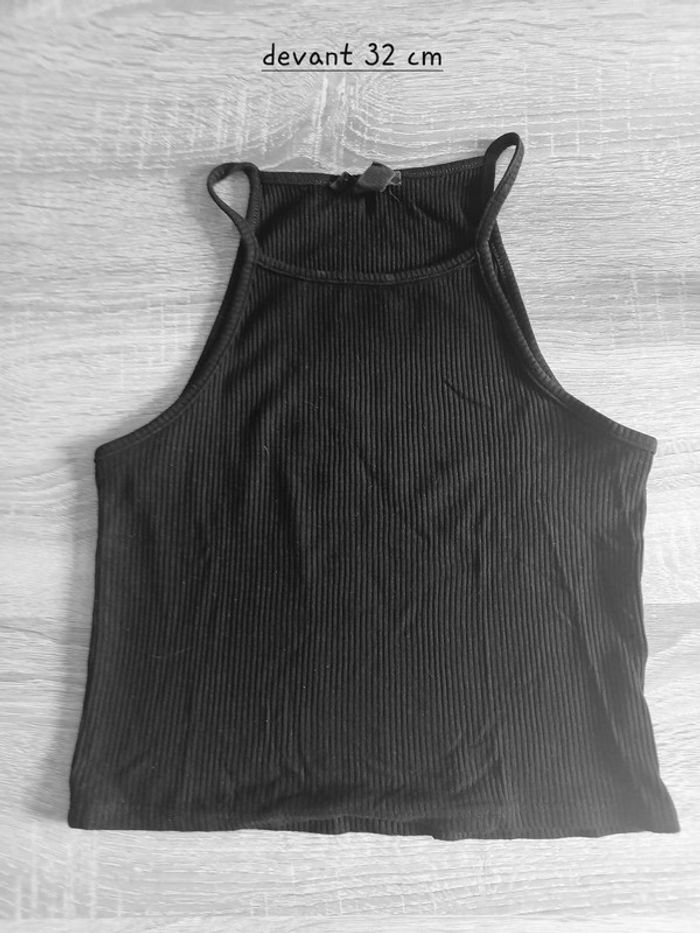 crop top ts - photo numéro 3