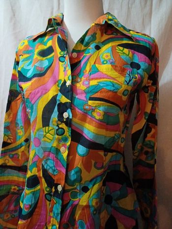 Chemises centrée multicolores