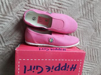 Ballerine enfant rose neuve taille 34