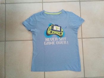 T-shirt taille 10 ans