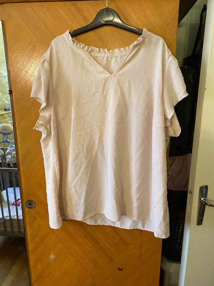 Tishert taille 2xl (48)