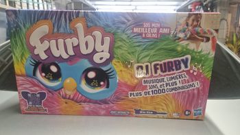 Dj furby