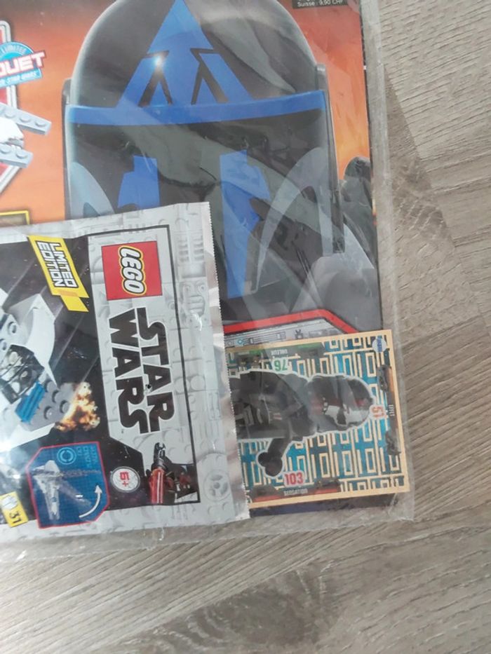 Magazine + vaisseau Lego Star Wars 👽 - photo numéro 2