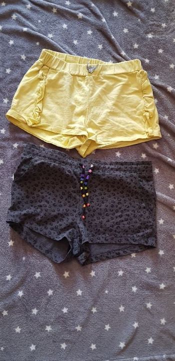 Lot 2 shorts fille 12 ans