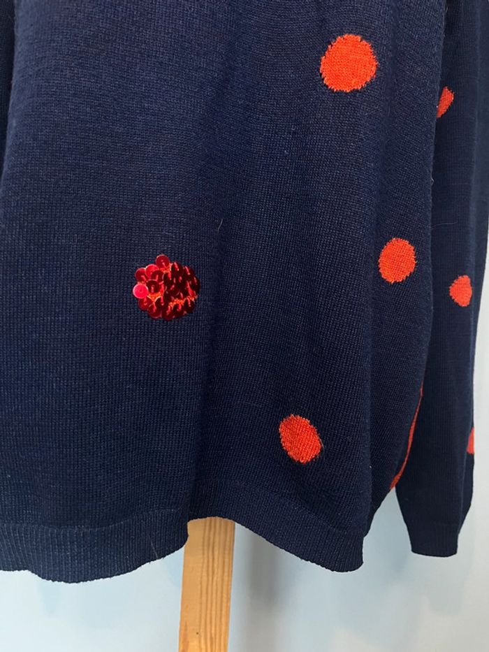 Pull Bleu à Pois Rouges Julie Guerlande – Taille XL 💙🔴 - photo numéro 2