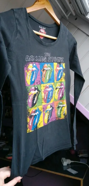 Tee shirt rolling stones