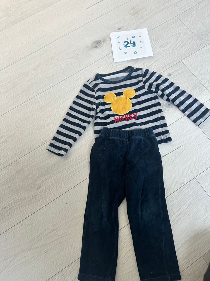 Pyjamas 24 mois - photo numéro 4