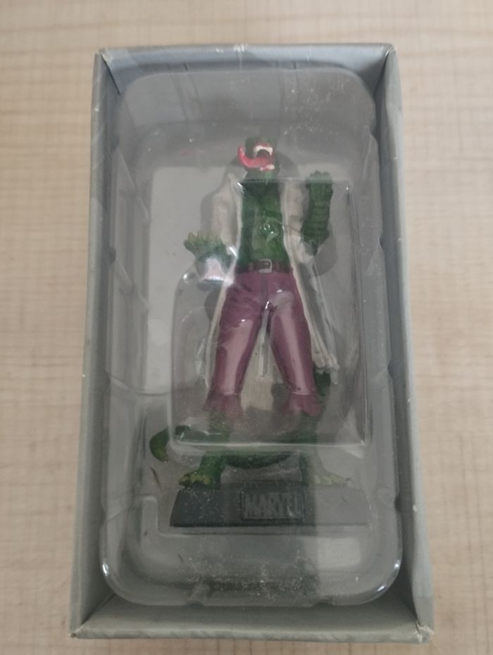 Figurine Marvel le lézard en plomb