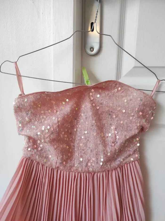 Robe à sequins rose bustier - photo numéro 3