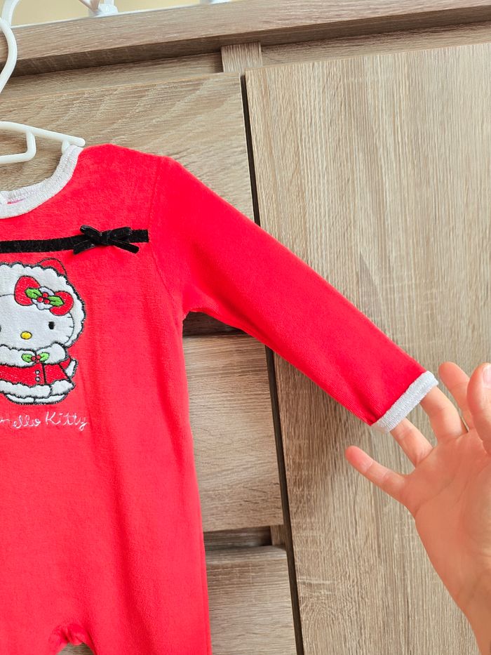 Vêtement Bébé Fille - Pyjama - Hello Kitty - 9 mois - photo numéro 3