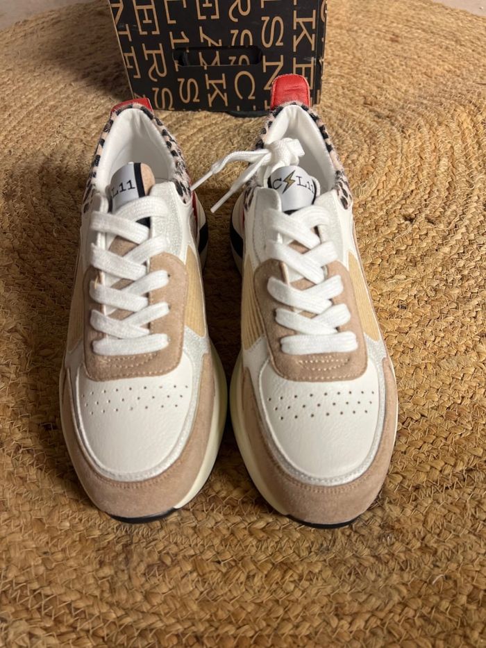 Baskets femme CL11 taille 39 beige et rouge - photo numéro 2