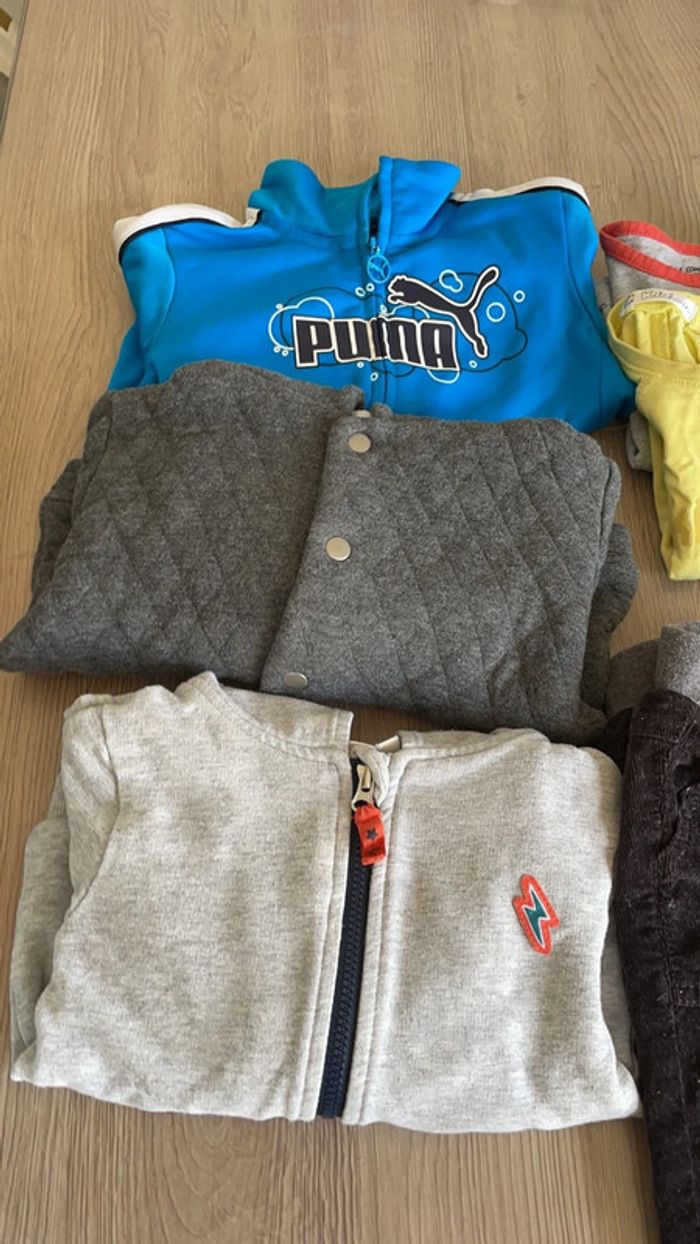 Lot de 12 vêtements en 12 mois - photo numéro 3