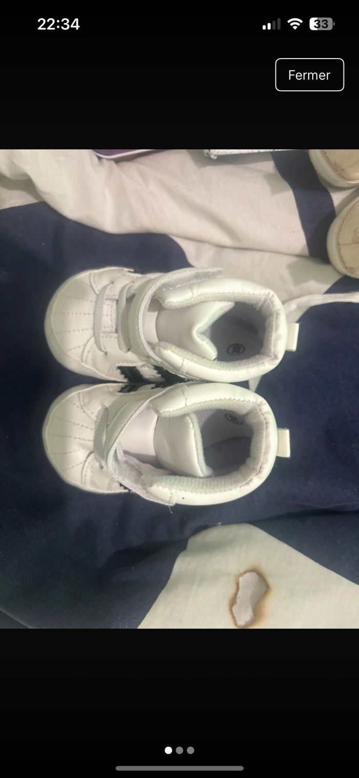 Chaussée addidas bébé
