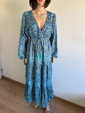 Robe longue bleue neuve en soie Corte Hindu taille unique