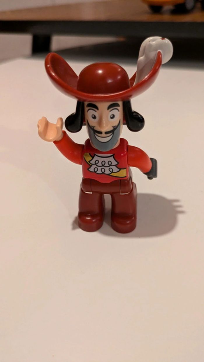 Personnage Lego Duplo Capitaine Crochet