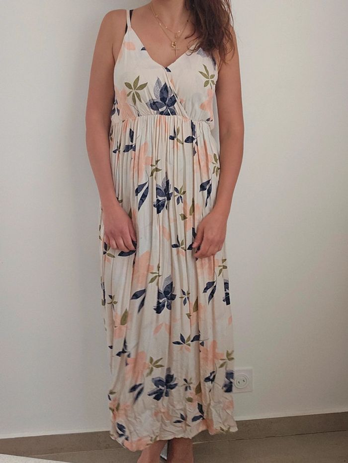 Robe longue fleurie - photo numéro 2