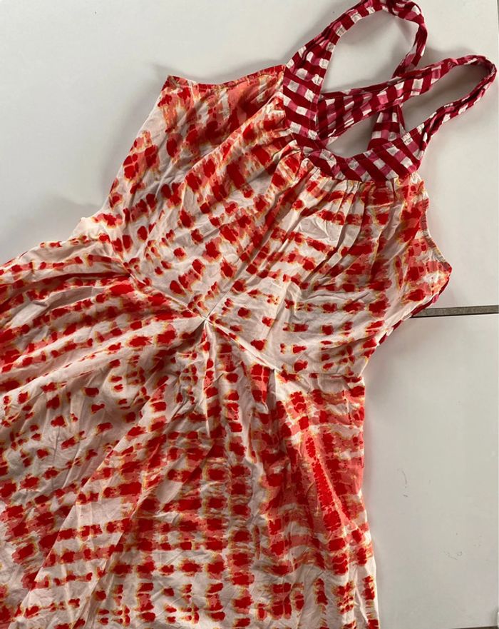Robe dos nus pin-up dos croisé Kaliyog