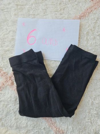 Pantacourt legging 3 /4 noir kiabi taille 6 ans