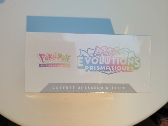Lot de 2 : Pokémon ETB Coffret Dresseur d'élite EV8.5 Evolutions Prismatiques Neuf et scellé - photo numéro 9