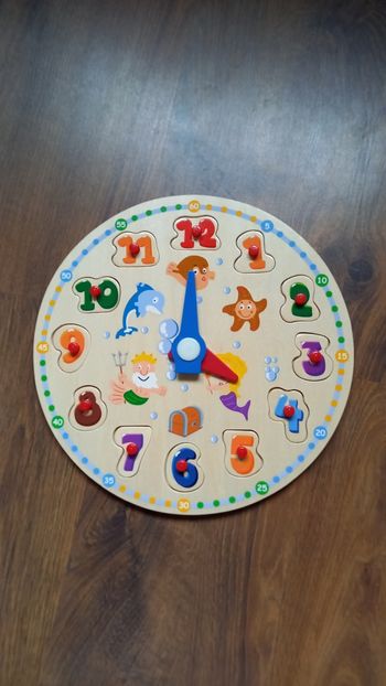 Horloge en bois Playtive