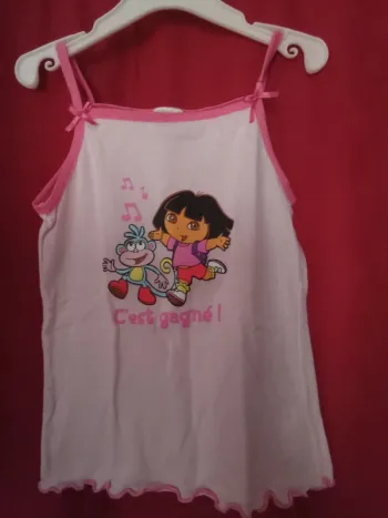 débardeur dora fines bretelles (65)taille 4/5 ans
