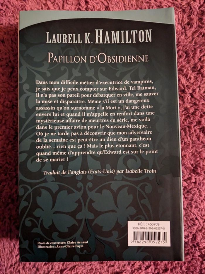 Papillon d'obsidienne de Laurell K. Hamilton - photo numéro 2