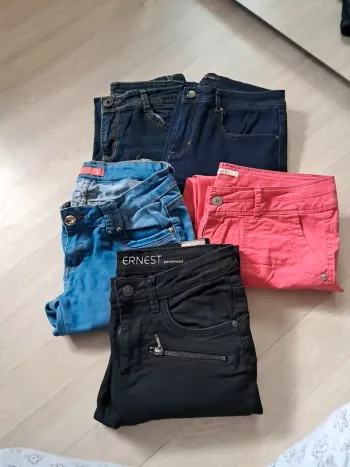 Lot de pantalon taille 38
