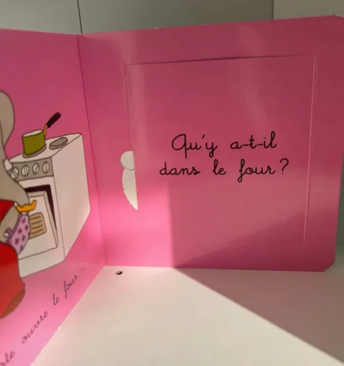 Livre À table avec Babar– Bon état 📚 - photo numéro 4