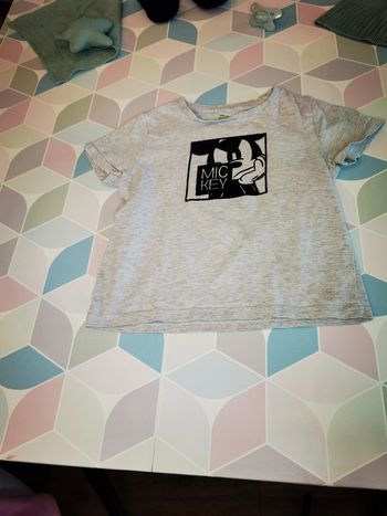 D1446 - tee-shirt garçon 3 ans