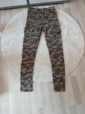 jeans jennyfer taille 36 militaire