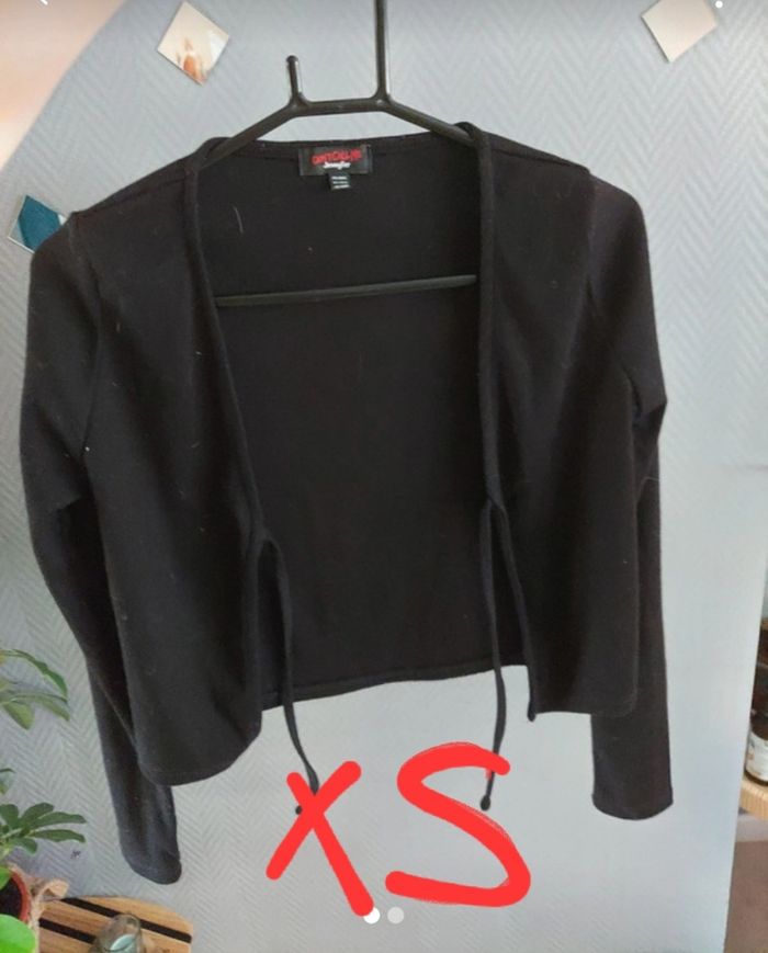Lot de vêtements - photo numéro 2