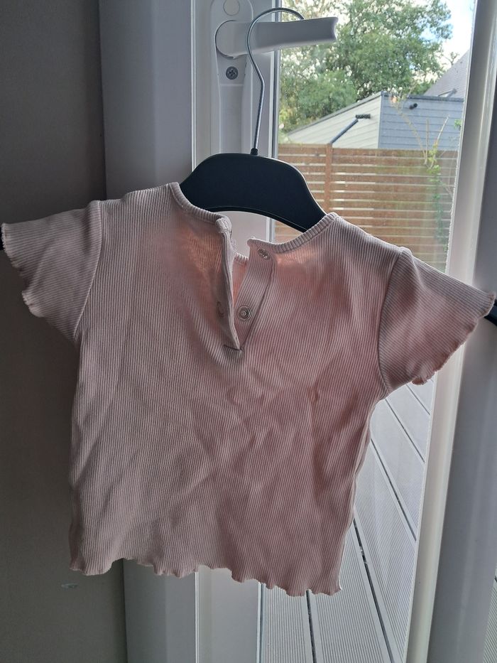 T-shirt jolie comme une fleur 🌸 18 mois - photo numéro 3