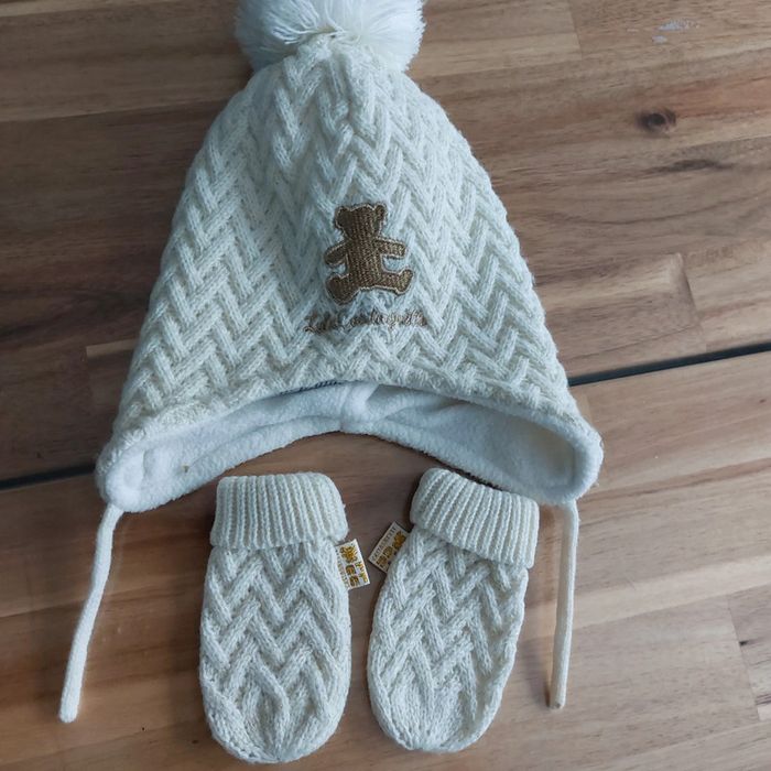 Bonnet et gants + gilet hiver fille 12mois - photo numéro 2