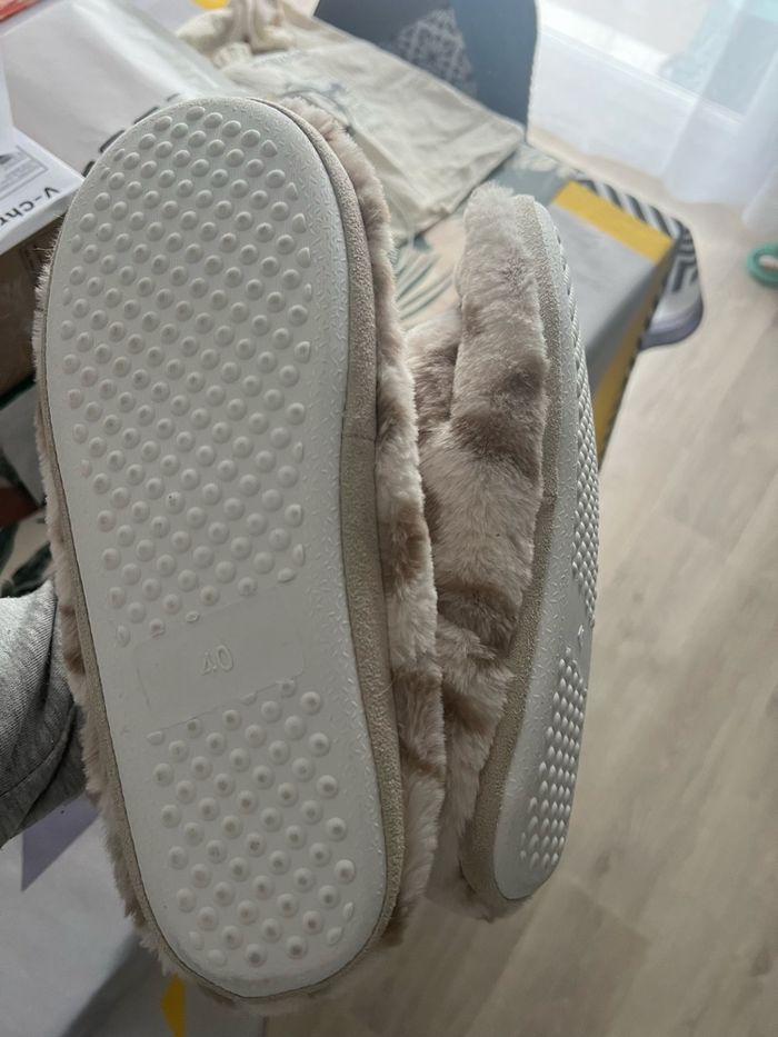 Chaussons - photo numéro 3