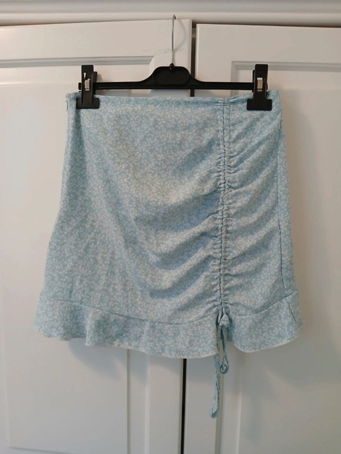 Jupe mini fluide bleu ciel & blanc 36/S - Shein