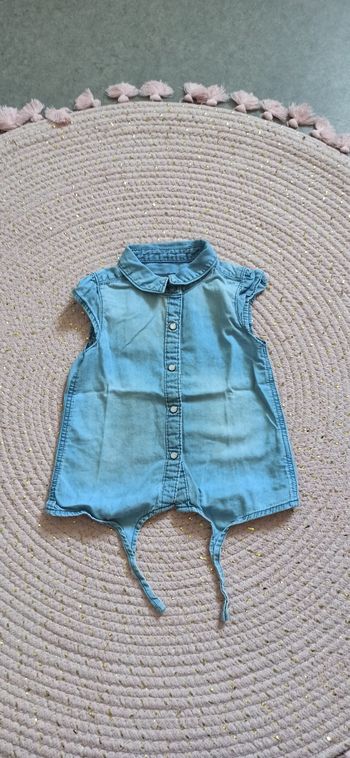 Lot 1 vêtements 3 ans