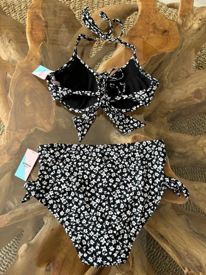Maillot de bain 2 pièces fleurs noir et blanc Ardene - photo numéro 2