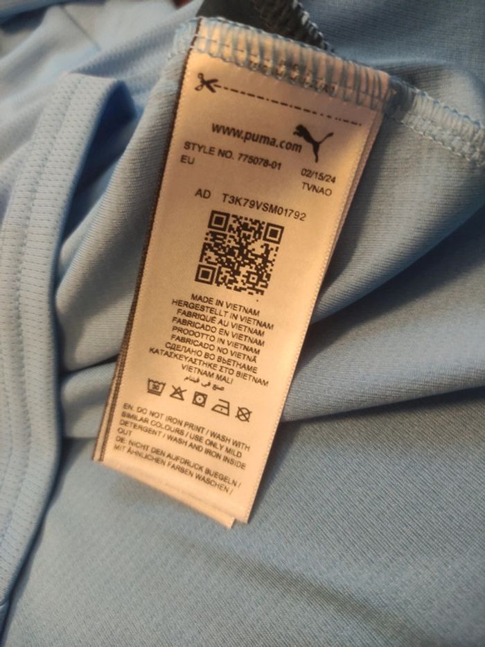 Maillot de foot Manchester City, Puma Authentique Officiel taille enfant 14/16 ans, Neuf - photo numéro 11