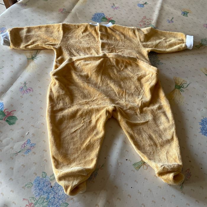 Pyjama  12 mois /74 cm - photo numéro 2