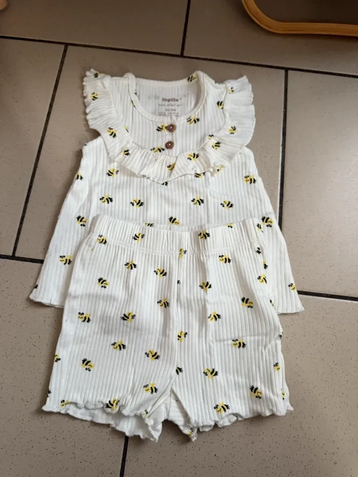 ensemble abeille lupilu