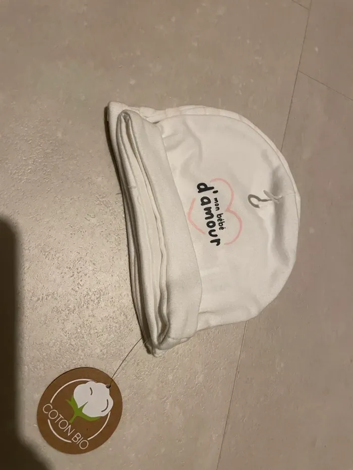 Bonnet